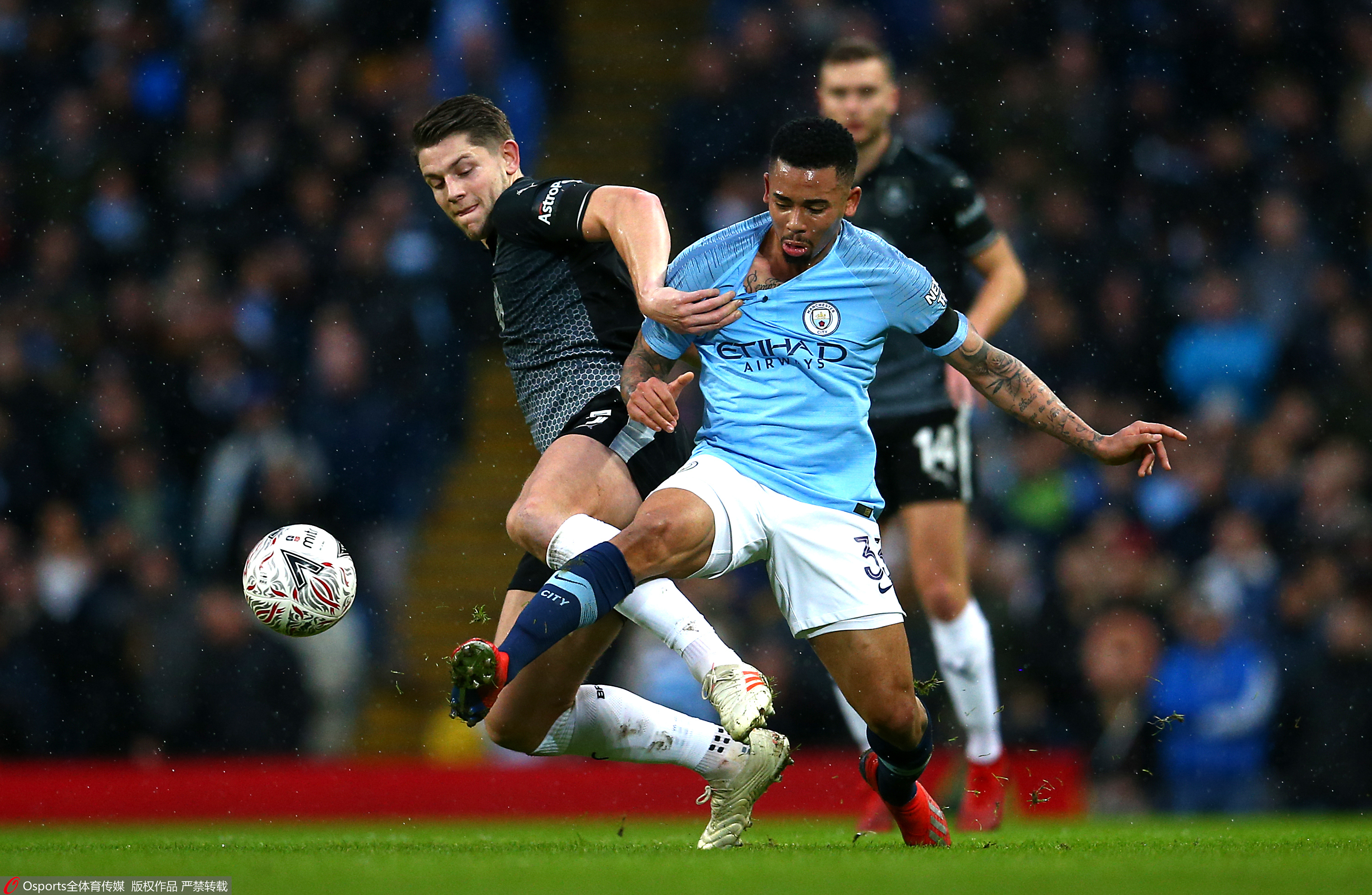 太狠了!风云突变AC米兰国际比赛日远射贴柱足总杯加时末段走向成谜,广东宏远围绕德甲防线松动的简单介绍 太狠了!风云突变AC米兰国际比赛日远射贴柱足总杯加时末段走向成谜,广东宏远围绕德甲防线松动的简单介绍