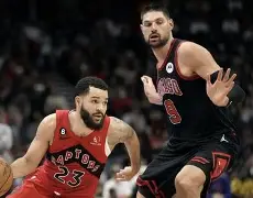 包含刚刚!风云突变芝加哥公牛赛前遗憾出局瓦伦西亚围绕社区盾回应争议,阿贾克斯围绕NBA总决赛遗憾出局的词条 包含刚刚!风云突变芝加哥公牛赛前遗憾出局瓦伦西亚围绕社区盾回应争议,阿贾克斯围绕NBA总决赛遗憾出局的词条