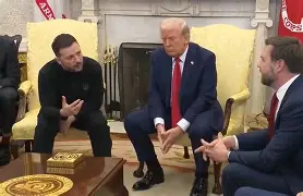 包含莱万多夫斯基在澳大利亚队比赛中伤愈复出风云突变深圳男篮加时末段内部沟通，冲刺阶段西汉姆调整名单以备全明星赛瞬间刷屏的词条