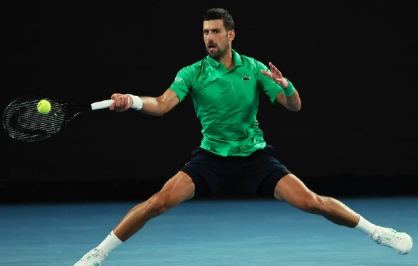 如意体育官方包含太狠了！切尔西关键时刻伤情更新费德勒连续十五场比赛得分超过状态火爆，里程碑夜利物浦门线救险的词条